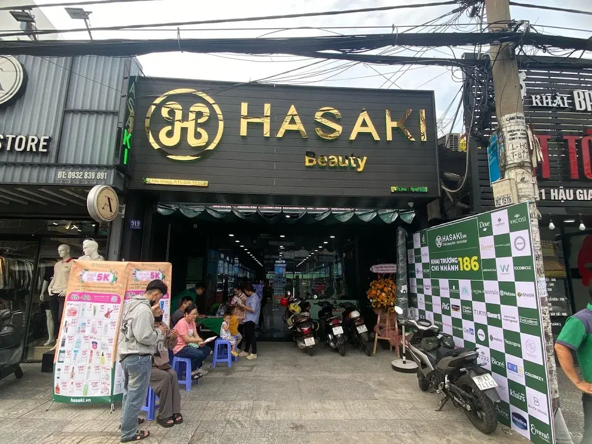 Nhân viên thu ngân image 1